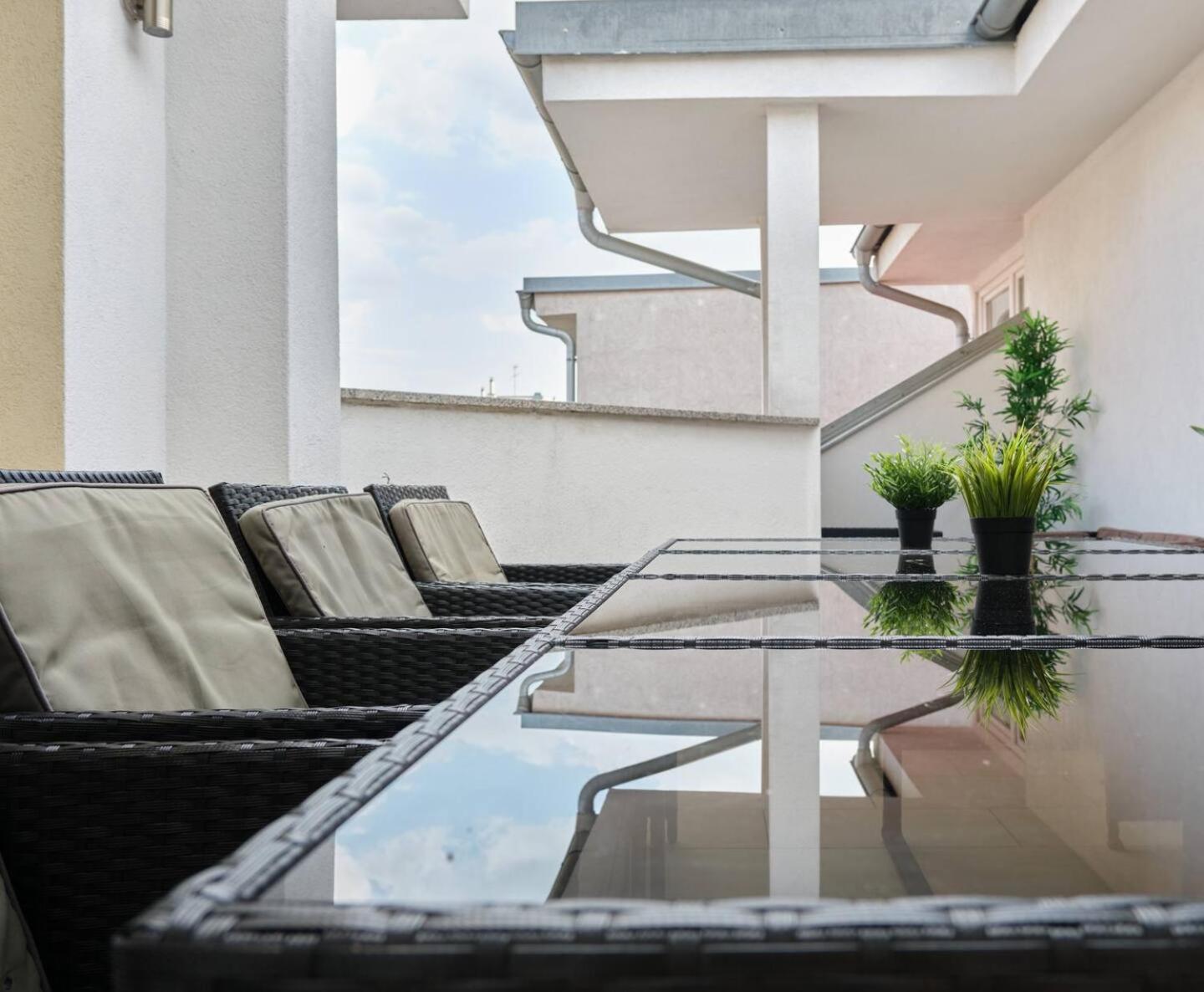 Apartments I 5 Minutes To Metro فيينا المظهر الخارجي الصورة
